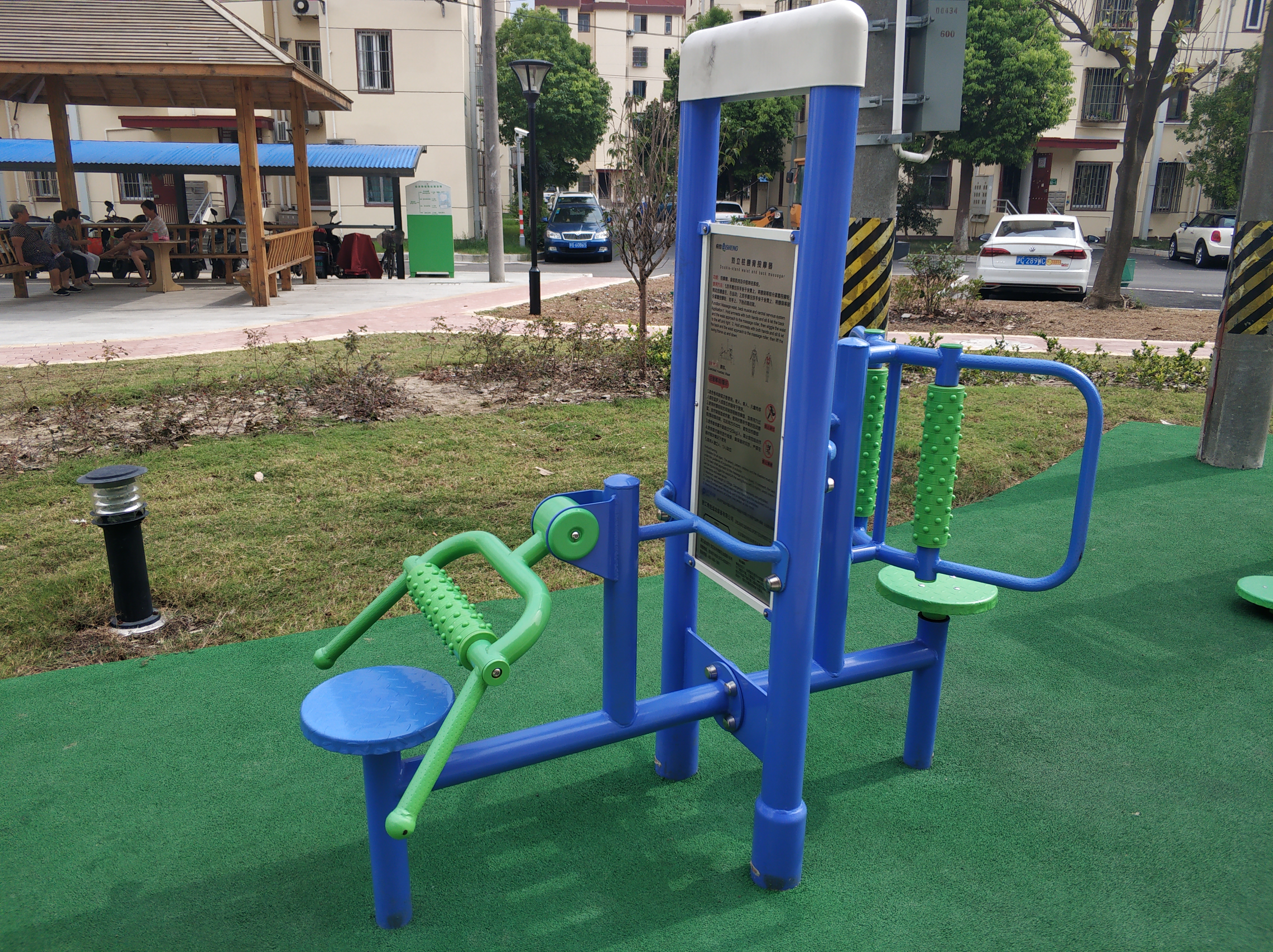 雙立柱腰背按摩器