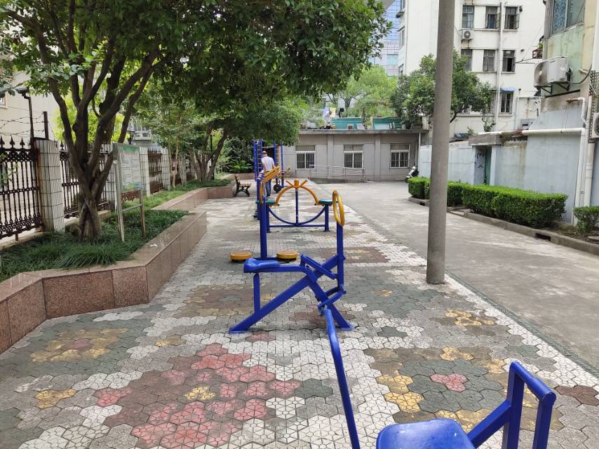 小囡橋小區(qū)健身點