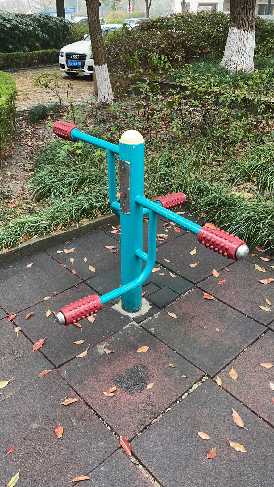 四級(jí)壓腿按摩器