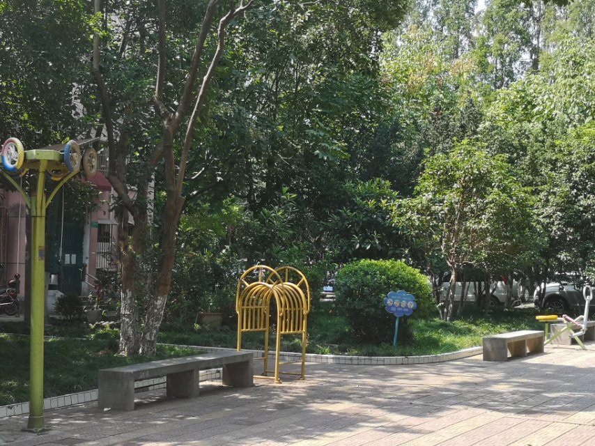 航華三村一居委健身苑點(diǎn)A