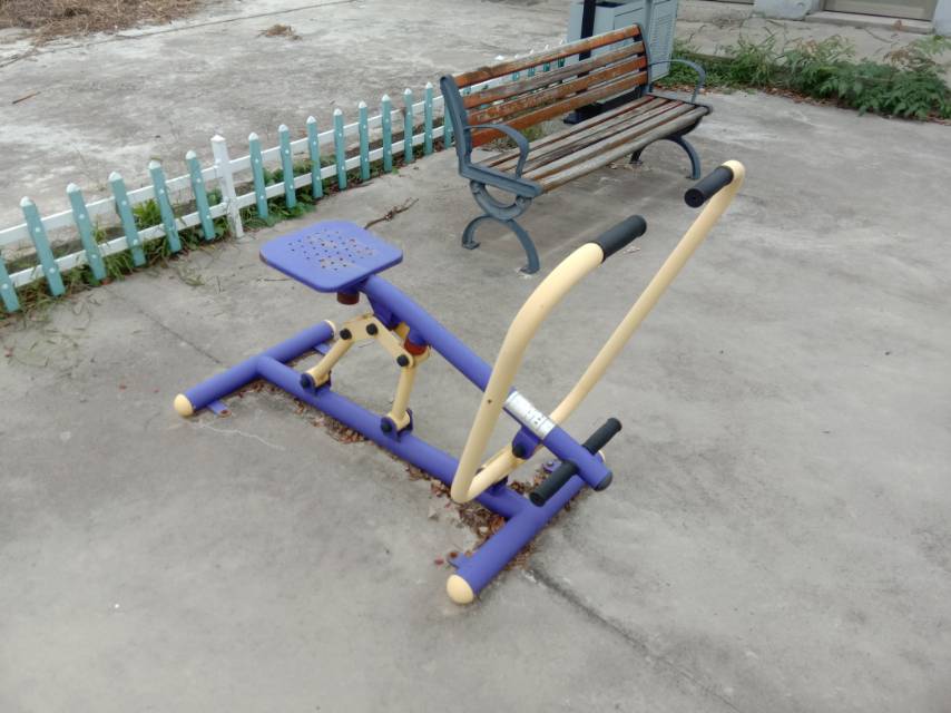 劃船訓(xùn)練器