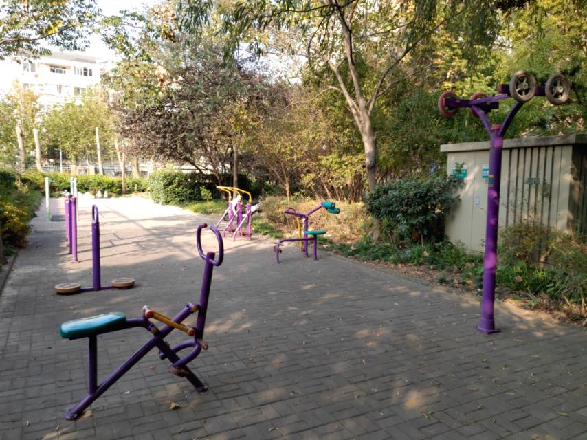 證二居委市民益智健身苑點