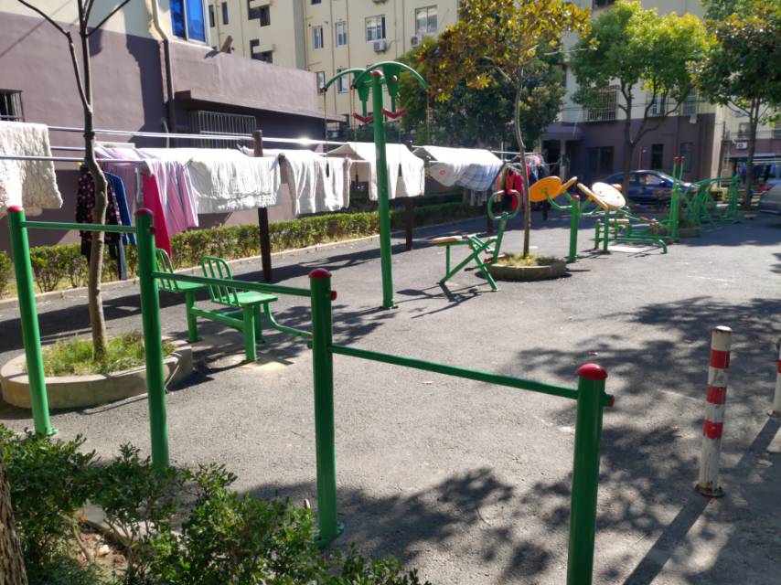 浦東新區(qū)高東鎮(zhèn)楊園新村第一居委會(huì)全民健身苑點(diǎn)1