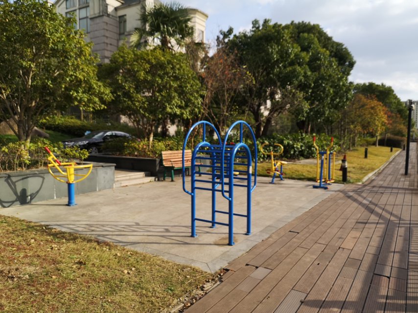 城市經(jīng)典居委健身苑點(diǎn)