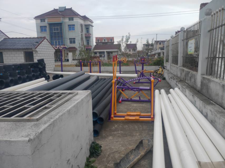 萬(wàn)隆村萬(wàn)四3組健身點(diǎn)