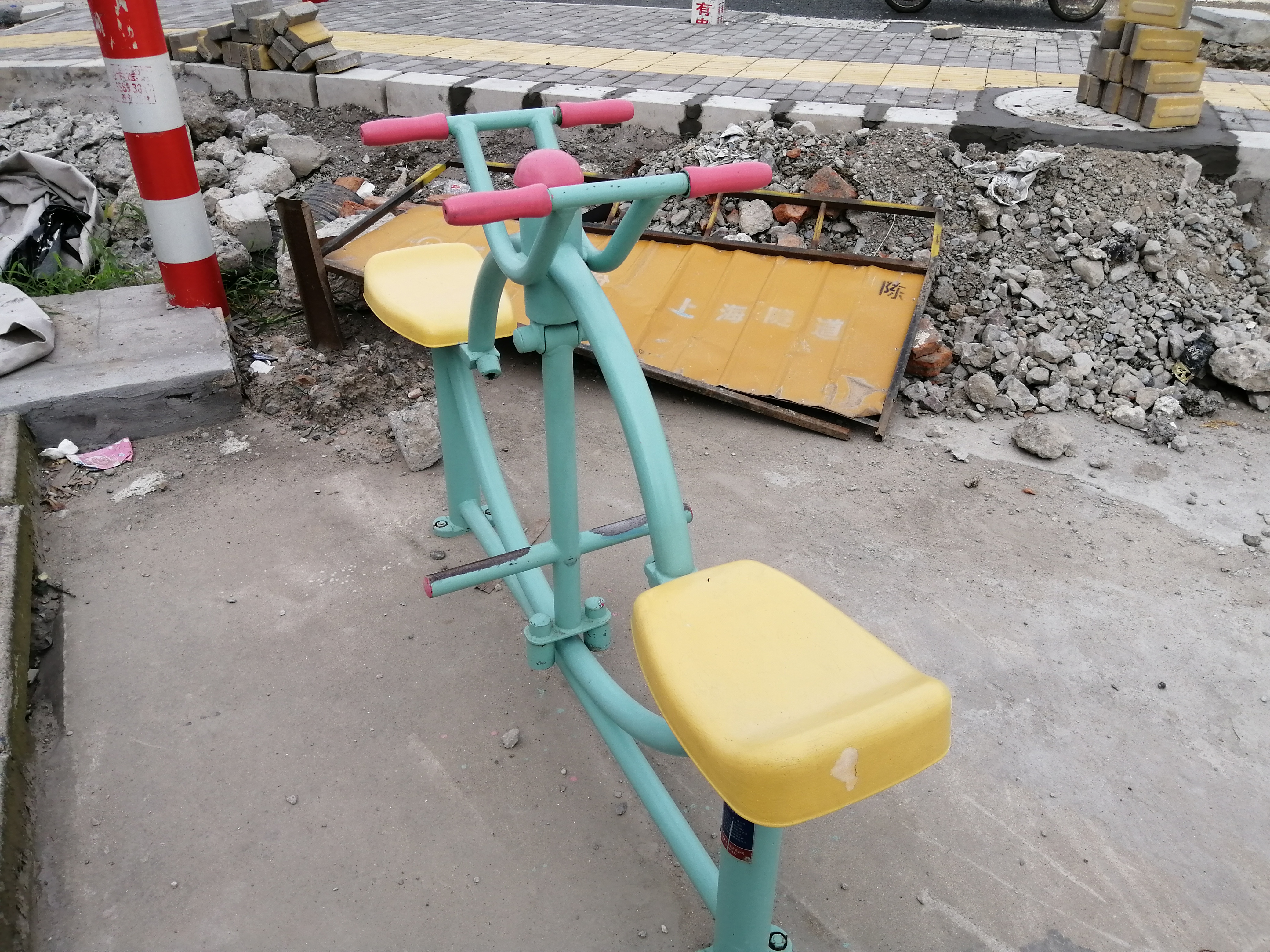 下肢康復(fù)器