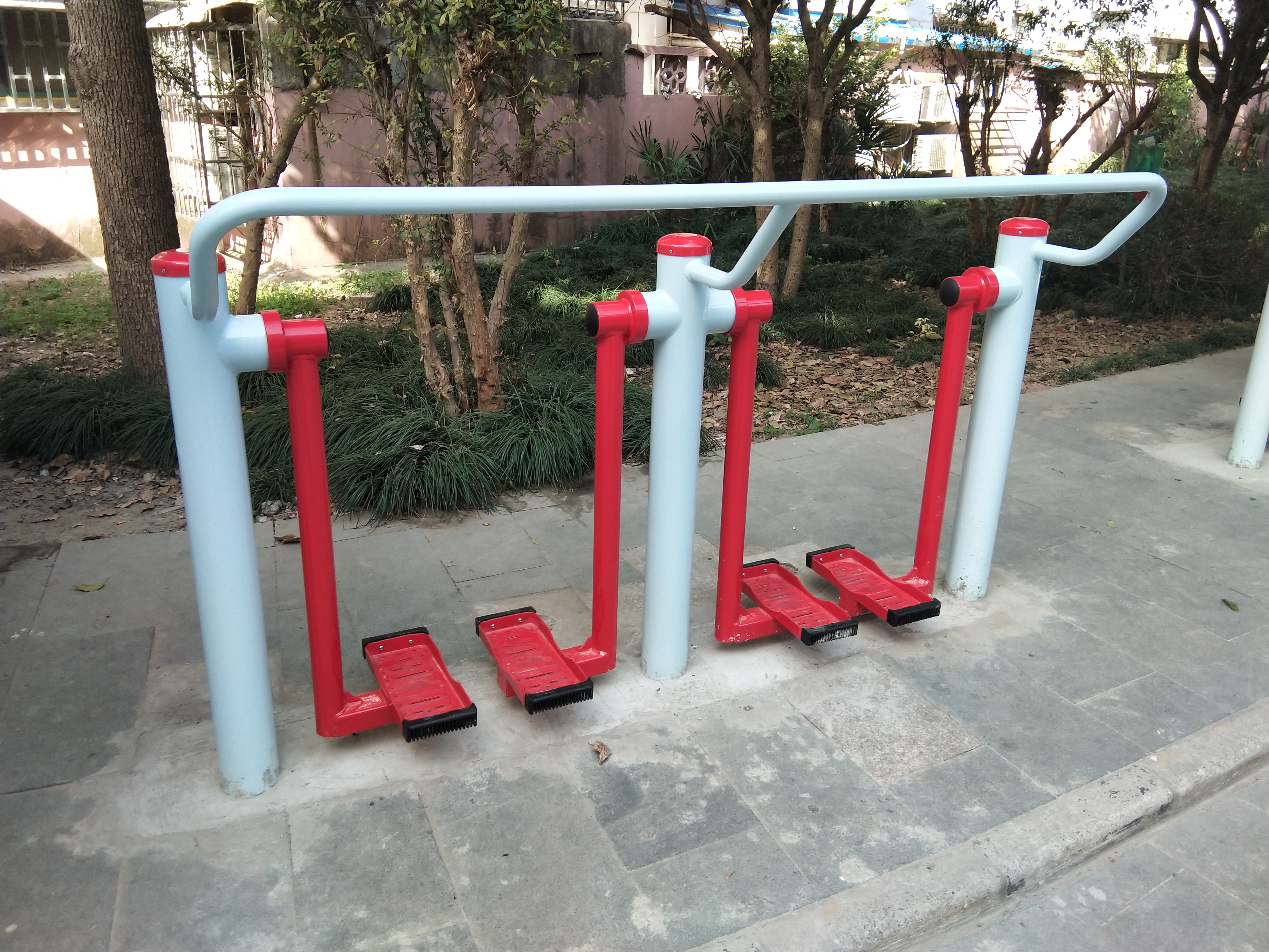 兩聯(lián)漫步機