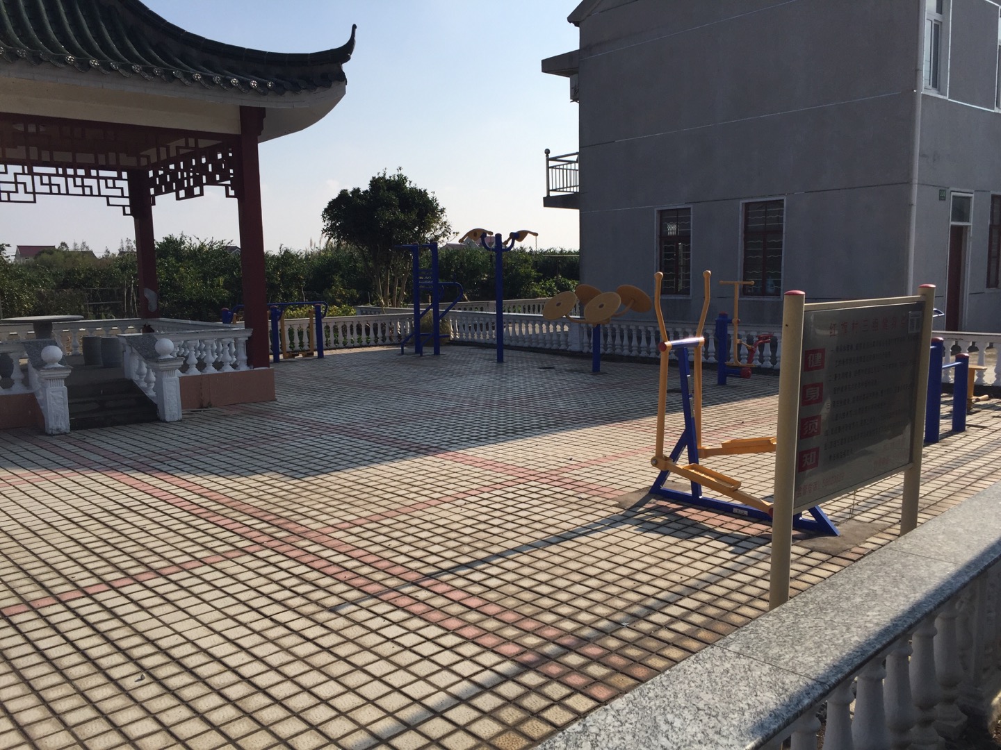 紅旗村三組健身點(diǎn)