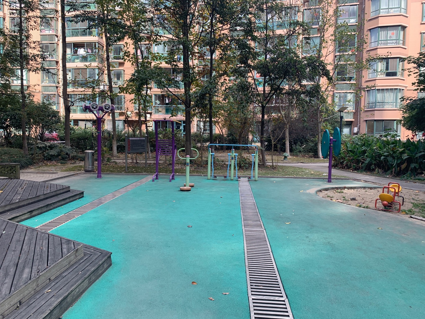 浦建路1086弄健身苑點