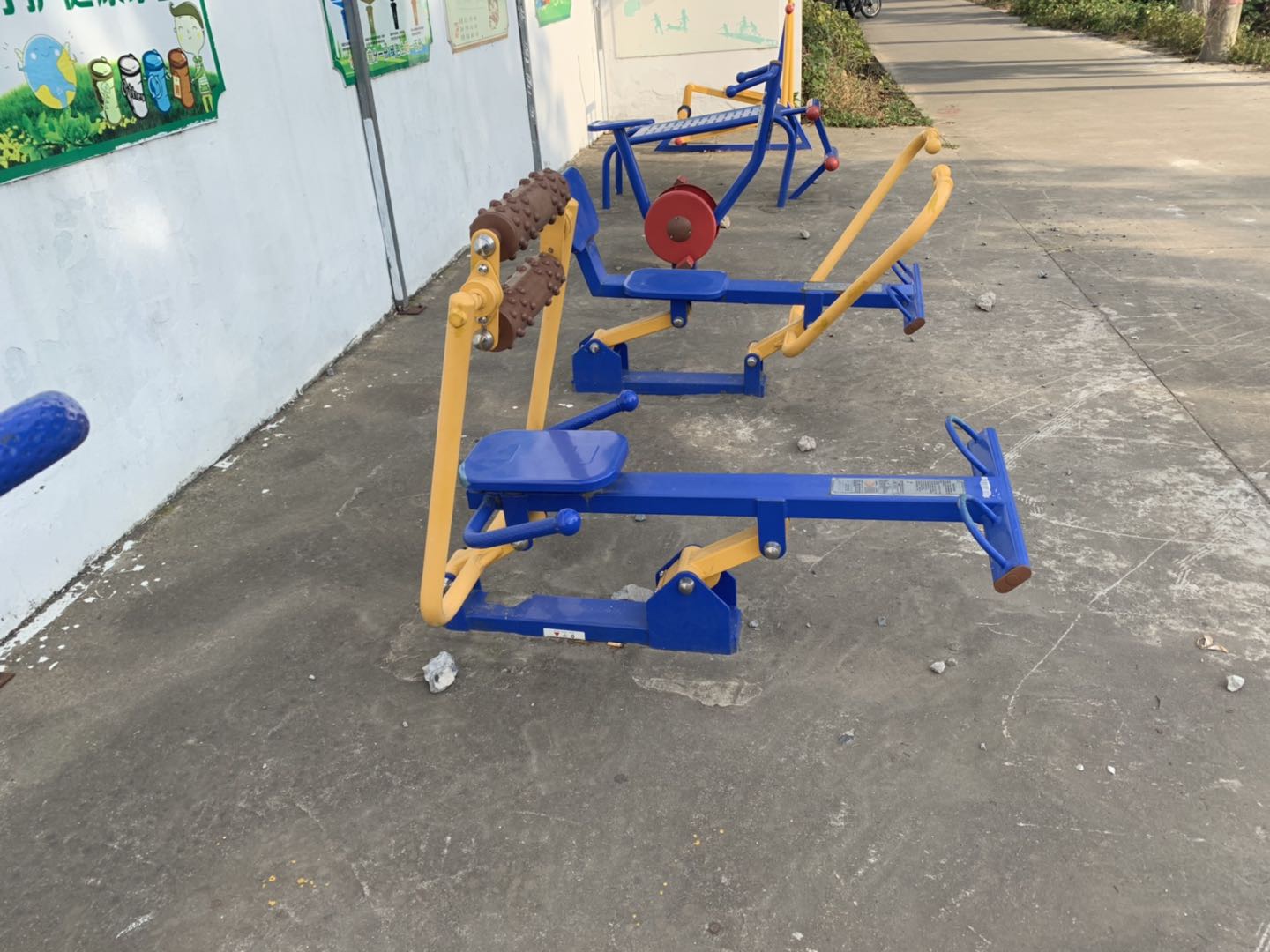 腹背屈伸訓練器