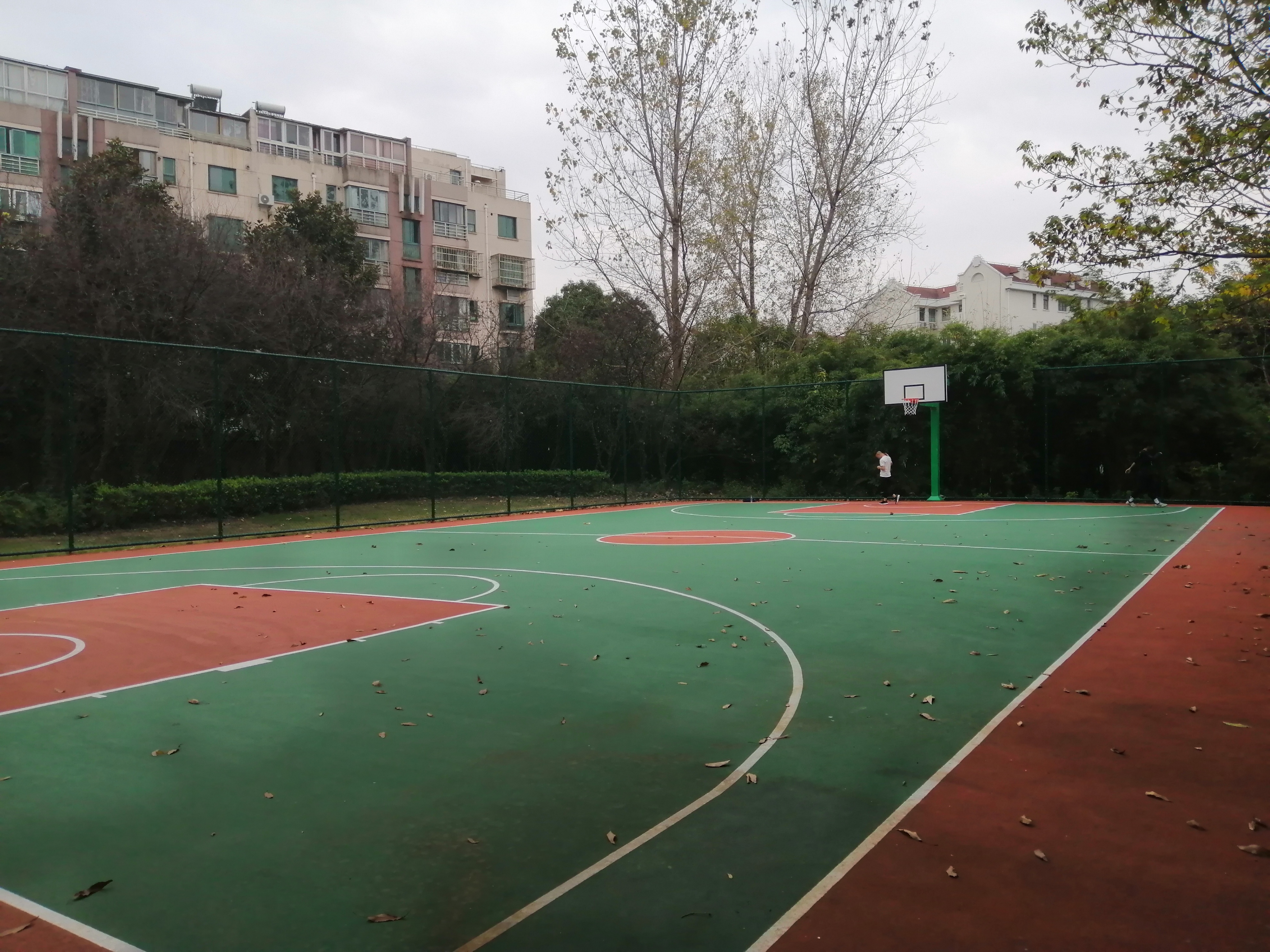 鄰里苑市民球場