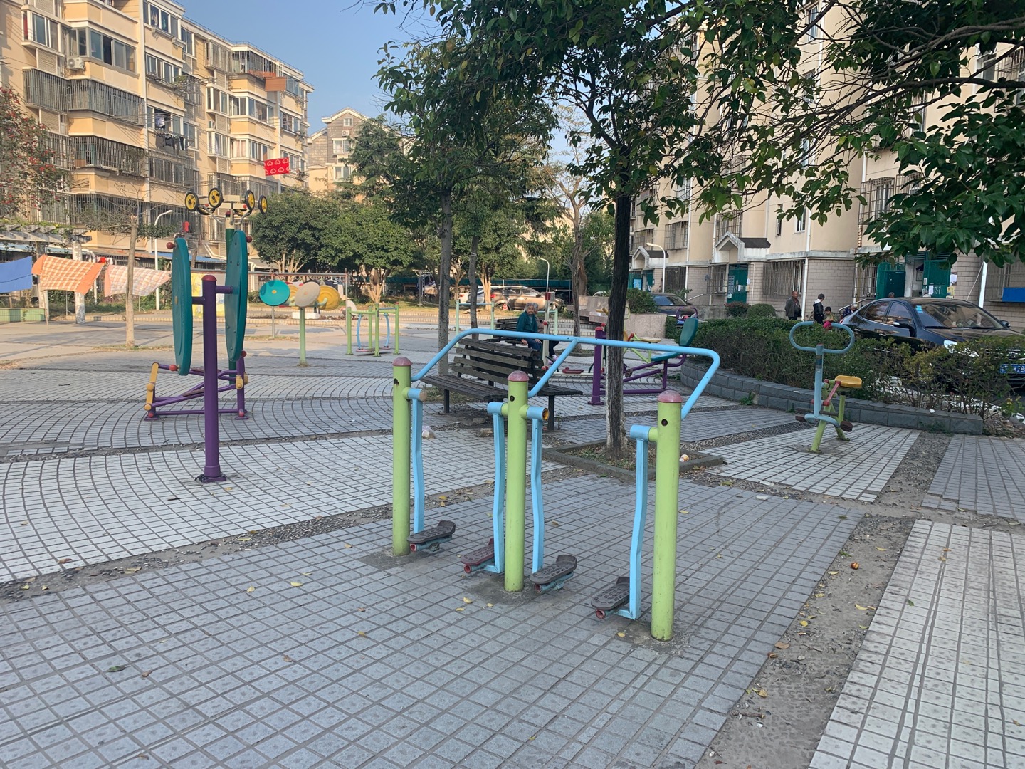 雙橋路180弄健身點(diǎn)