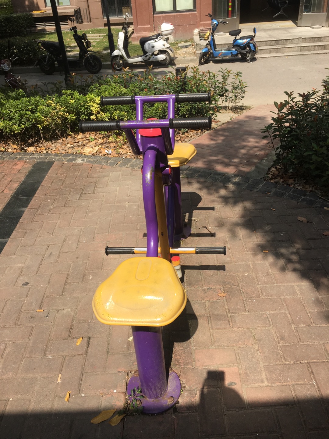 下肢訓(xùn)練器