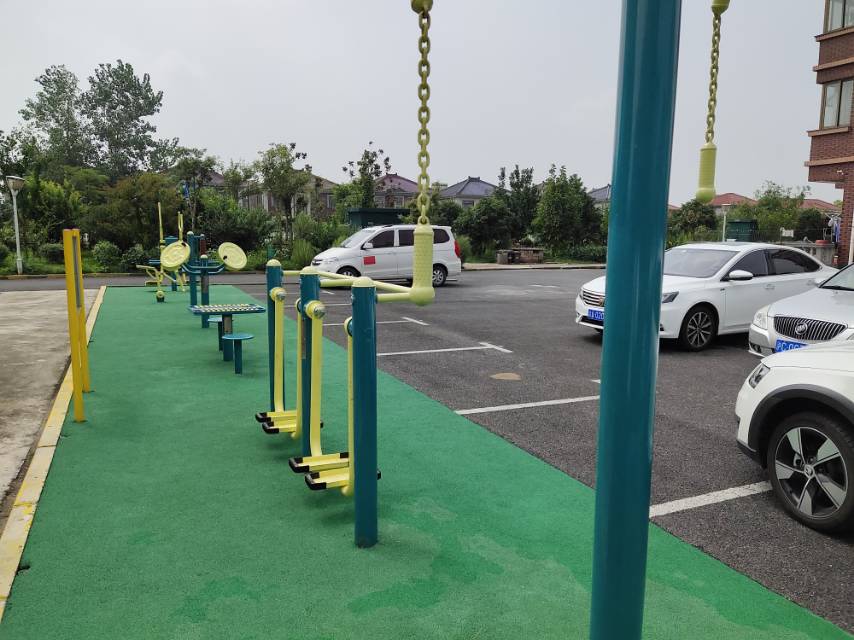 趙巷鎮(zhèn)金葫蘆16區(qū)健身苑苑點(diǎn)