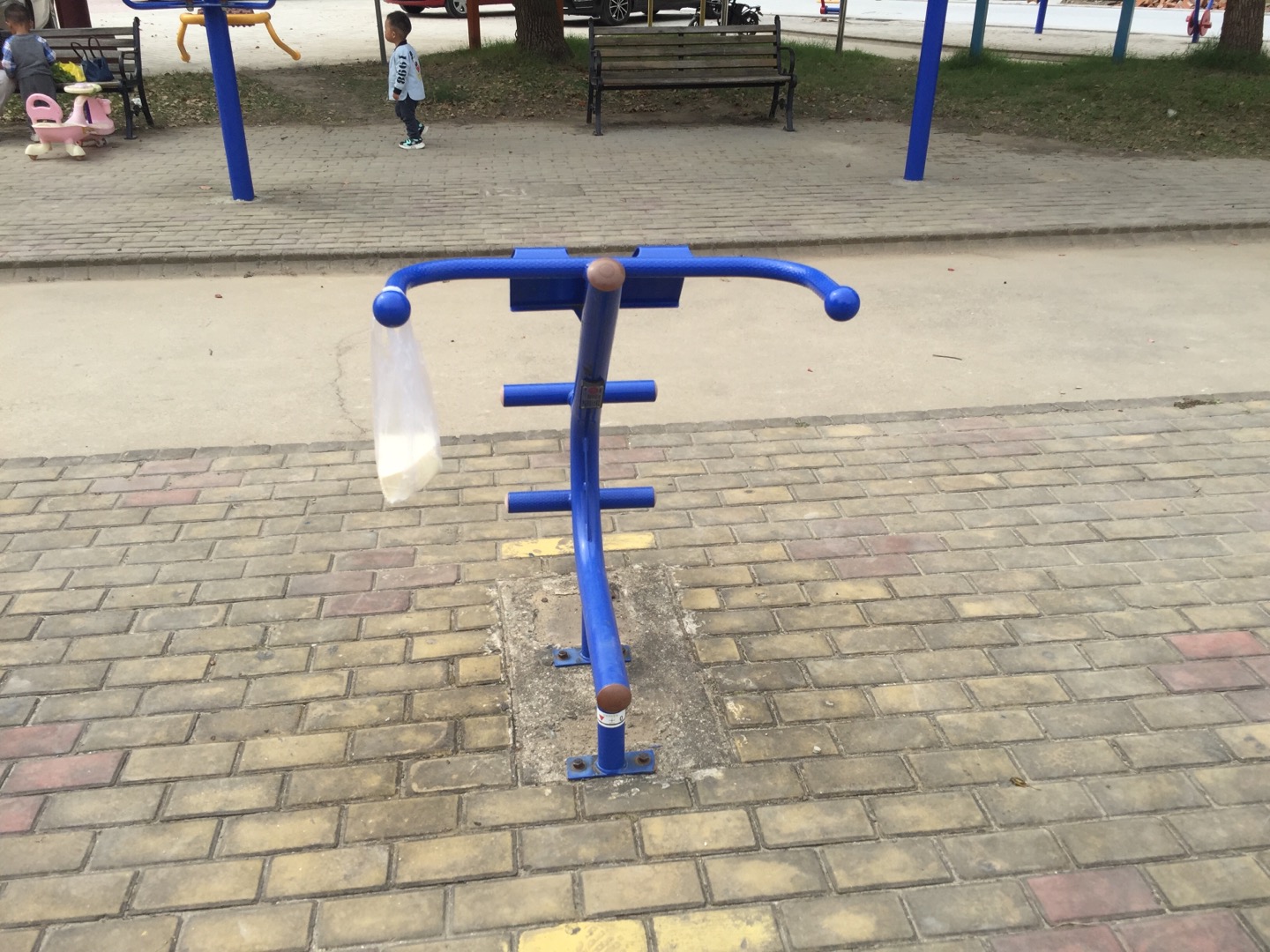 直立健身車(chē)