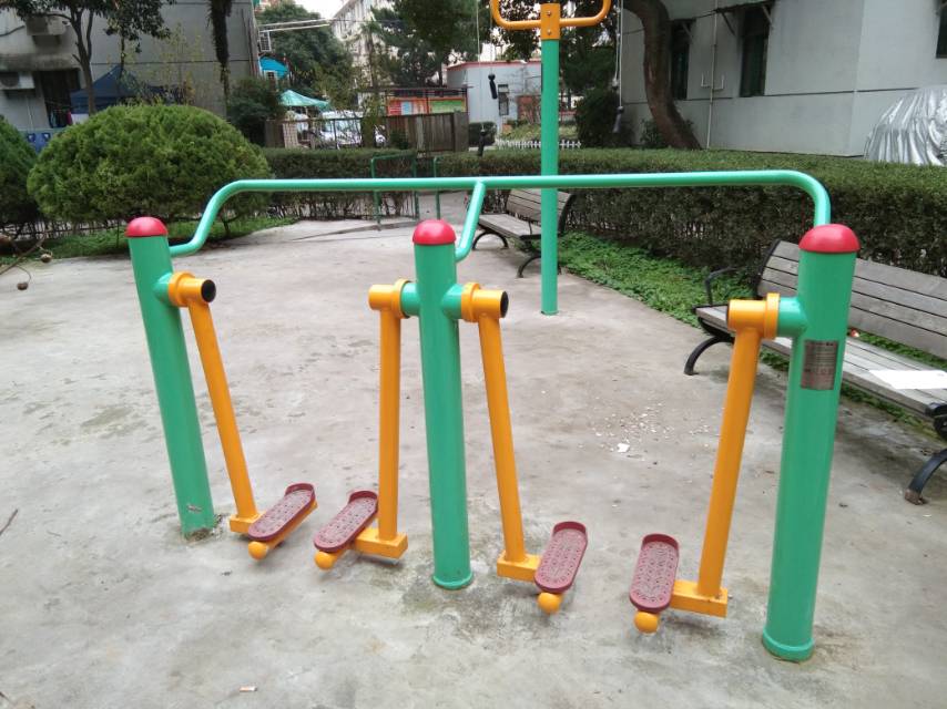 兩聯(lián)漫步機(jī)