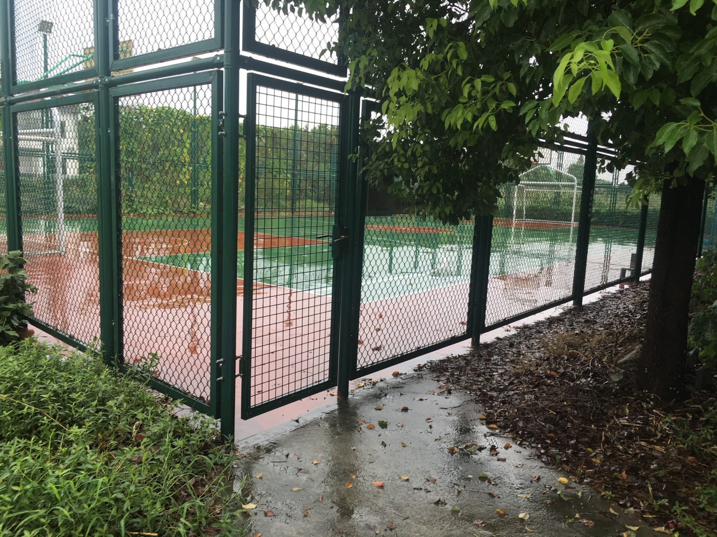 萬隆村多功能球場(chǎng)