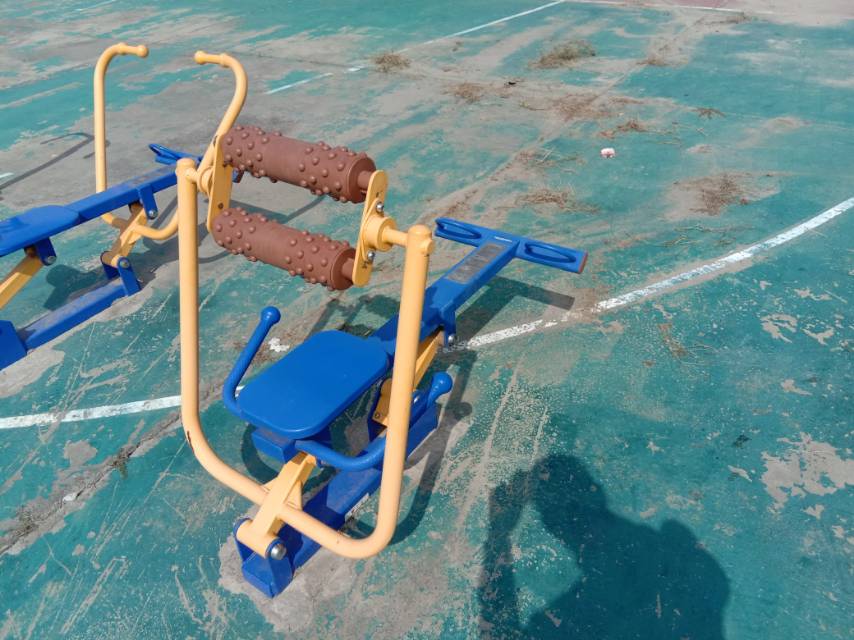 腹背屈伸訓(xùn)練器