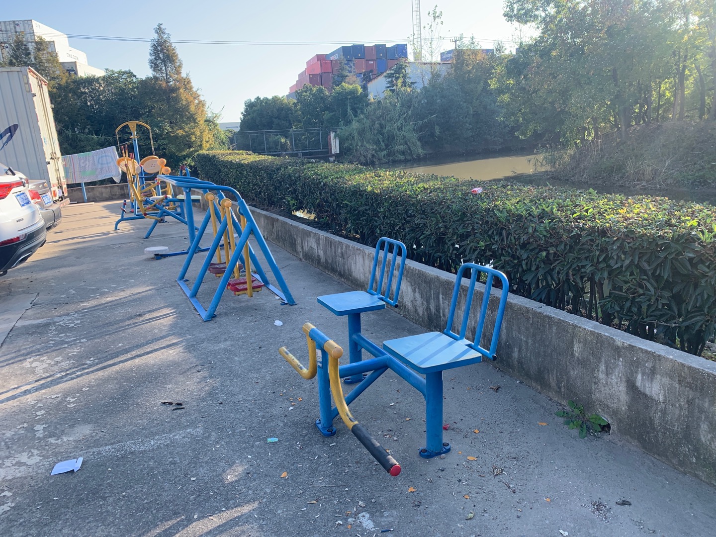 浦東新區(qū)高東鎮(zhèn)革新村健身苑點2