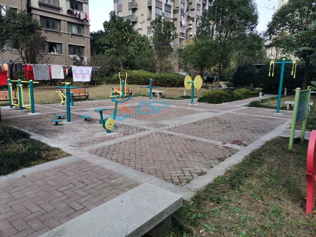 三林鎮(zhèn)三舒路33弄健身點