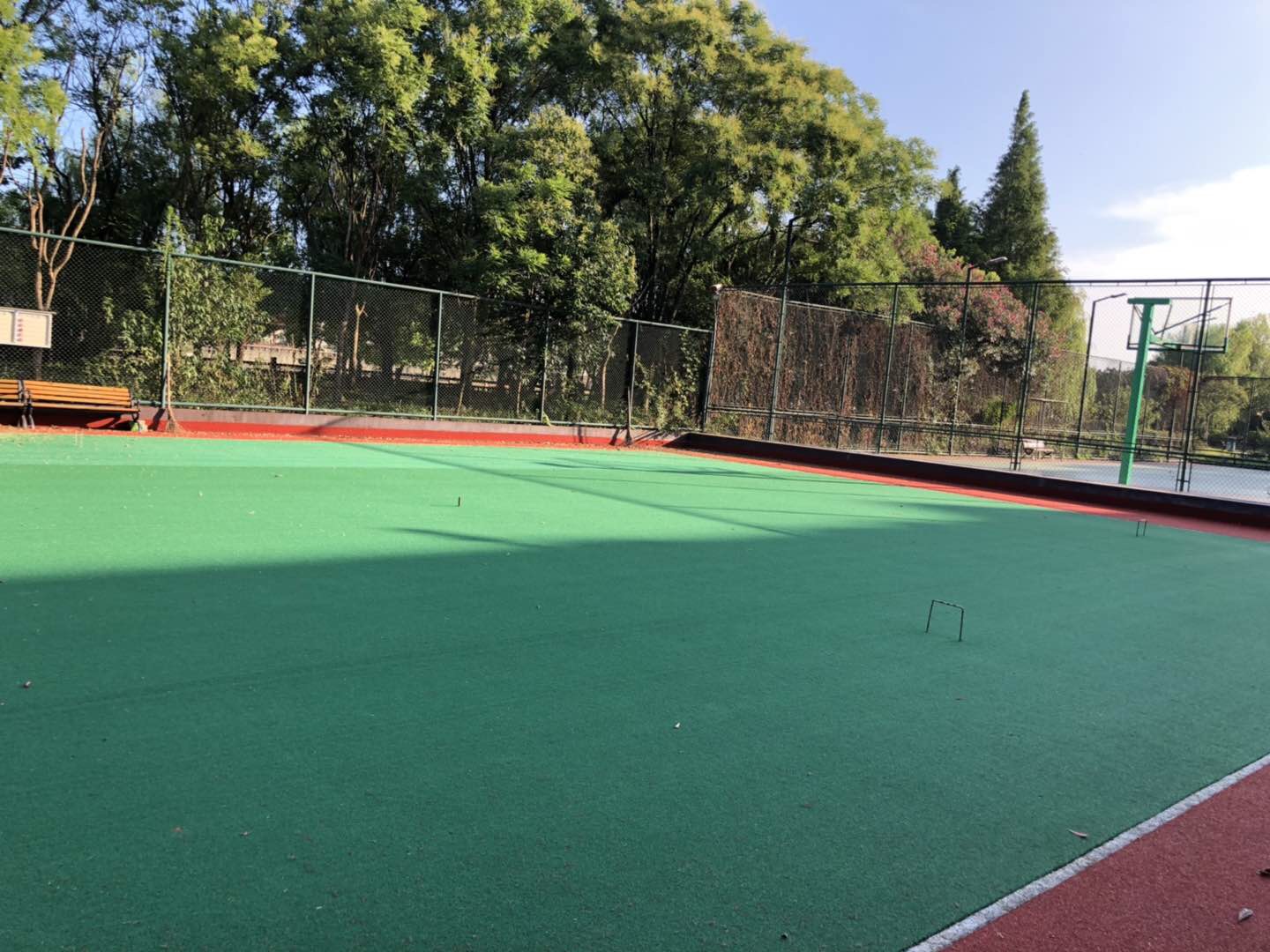 馬橋鎮(zhèn)華銀坊門球場(chǎng)