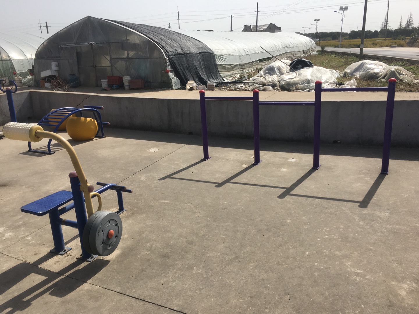 老港鎮(zhèn)大河村民委員會(huì)沈港14組健身苑點(diǎn)