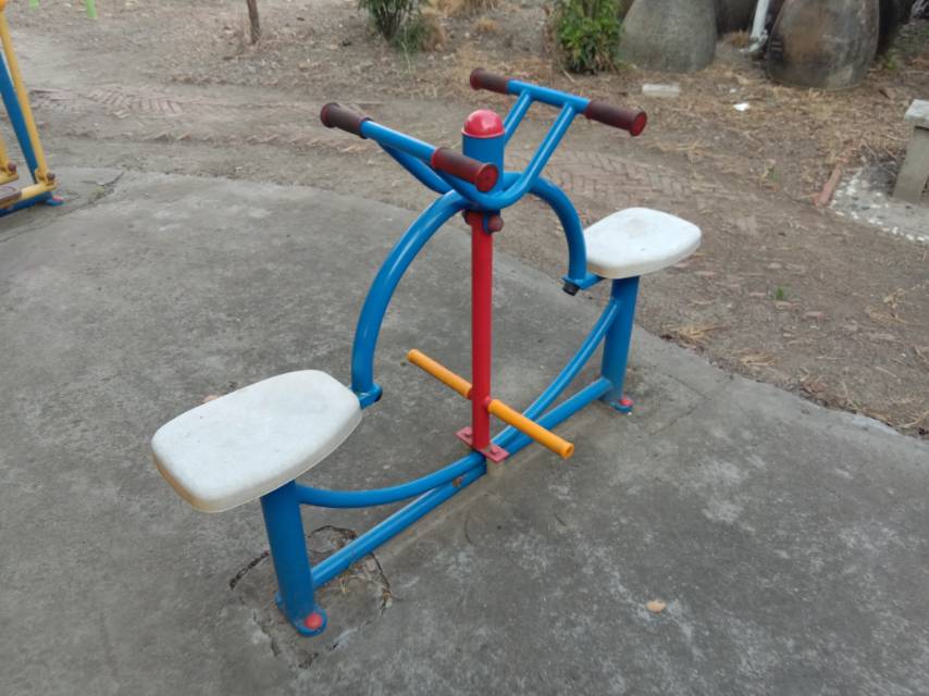 下肢康復(fù)器