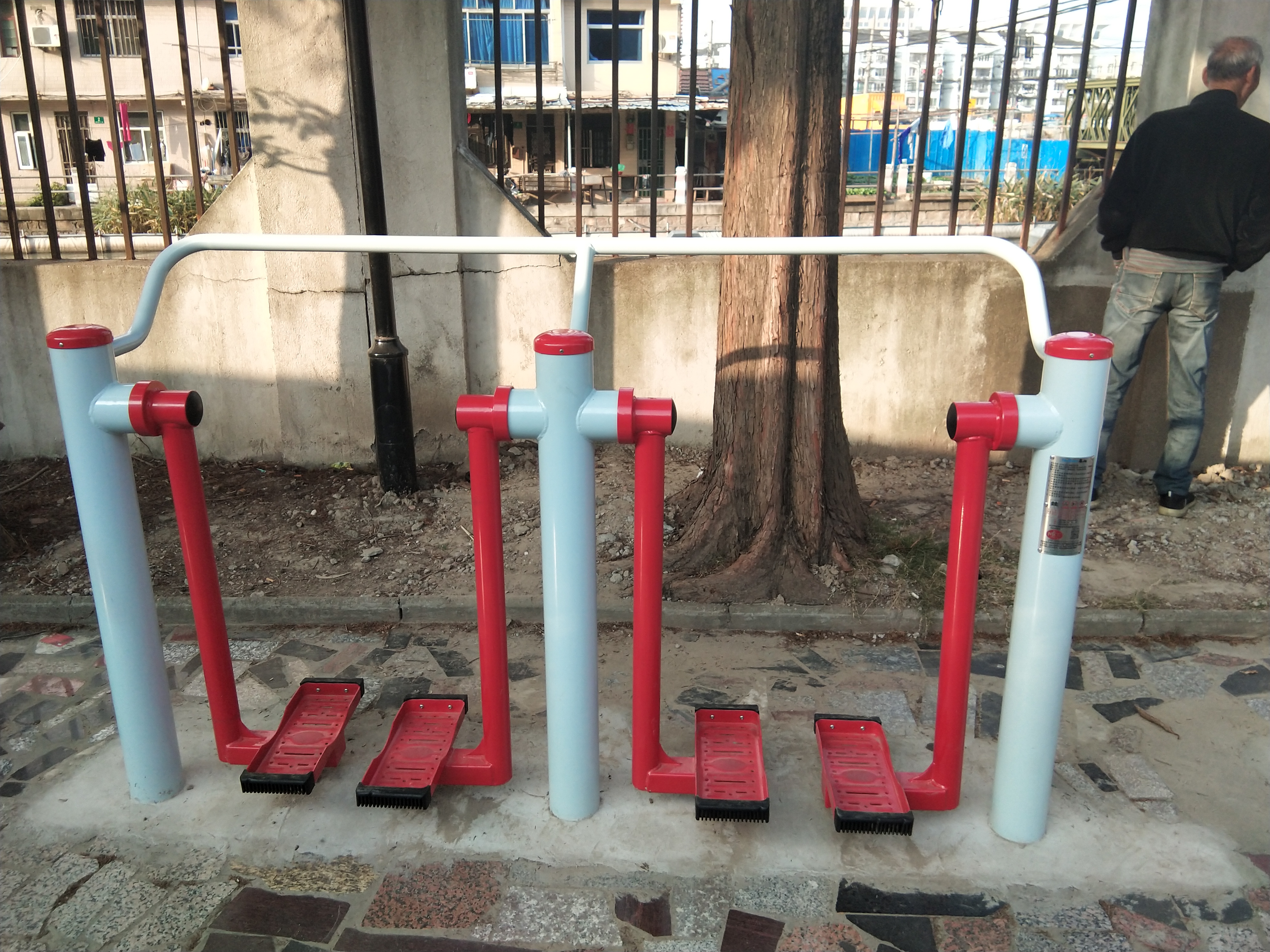 兩聯(lián)漫步機(jī)