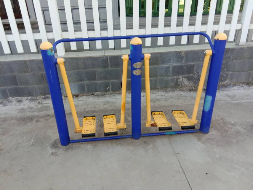 雙人太空漫步機