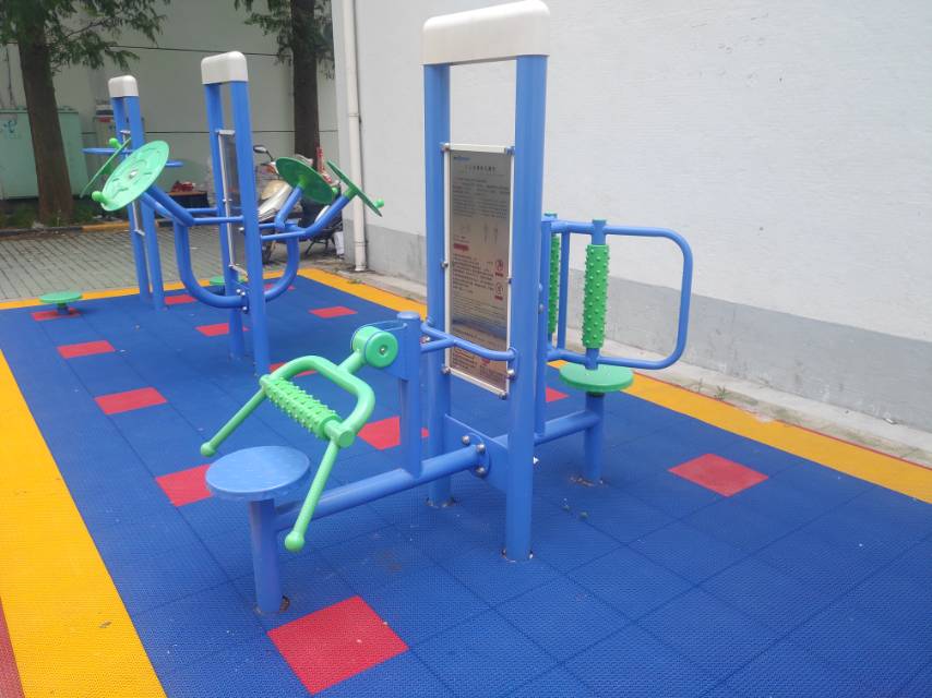 雙立柱腰背按摩器