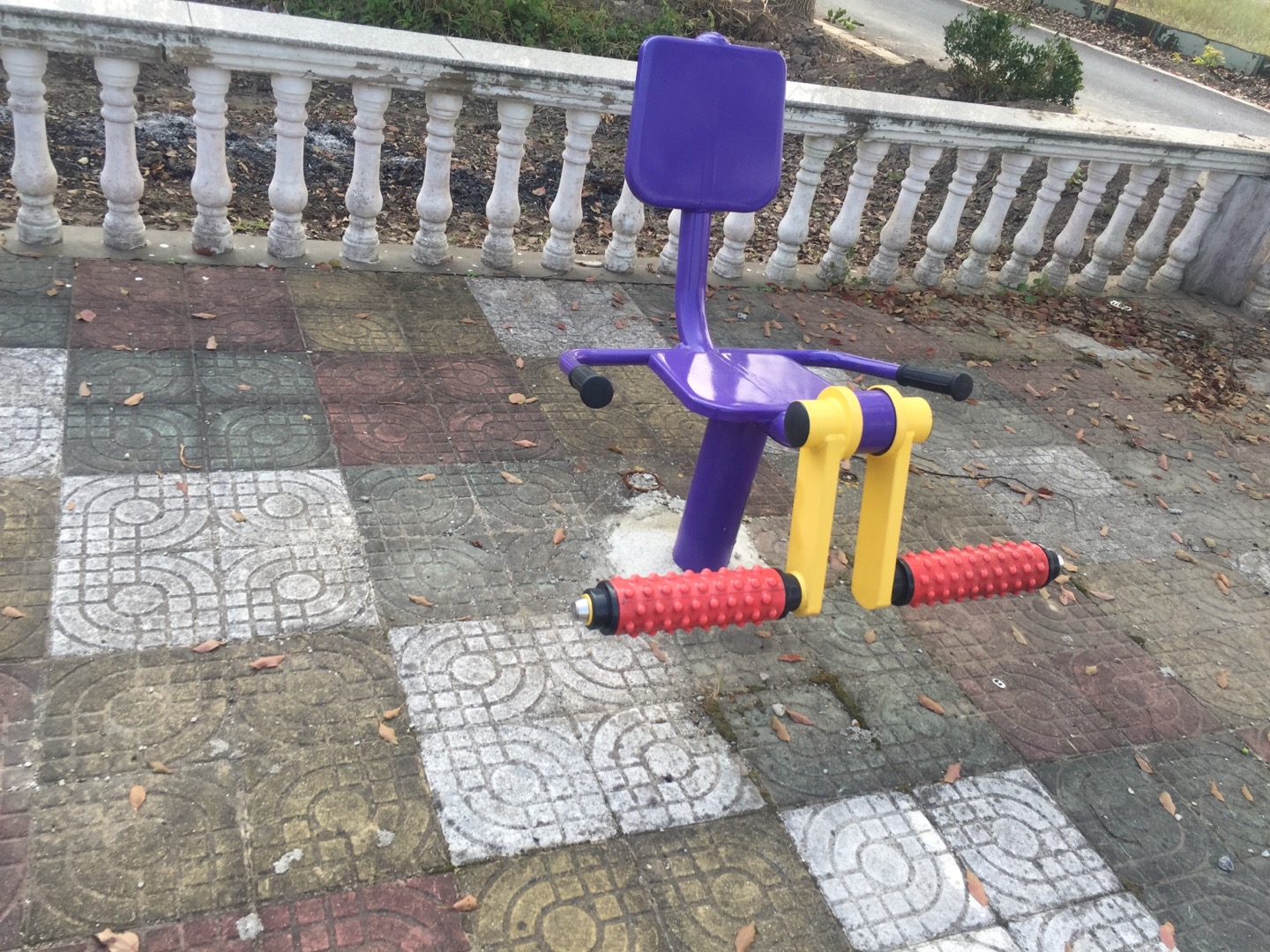 膝關(guān)節(jié)訓(xùn)練器