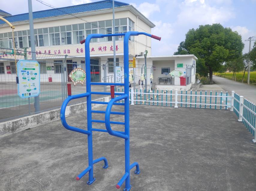 多功能訓(xùn)練器