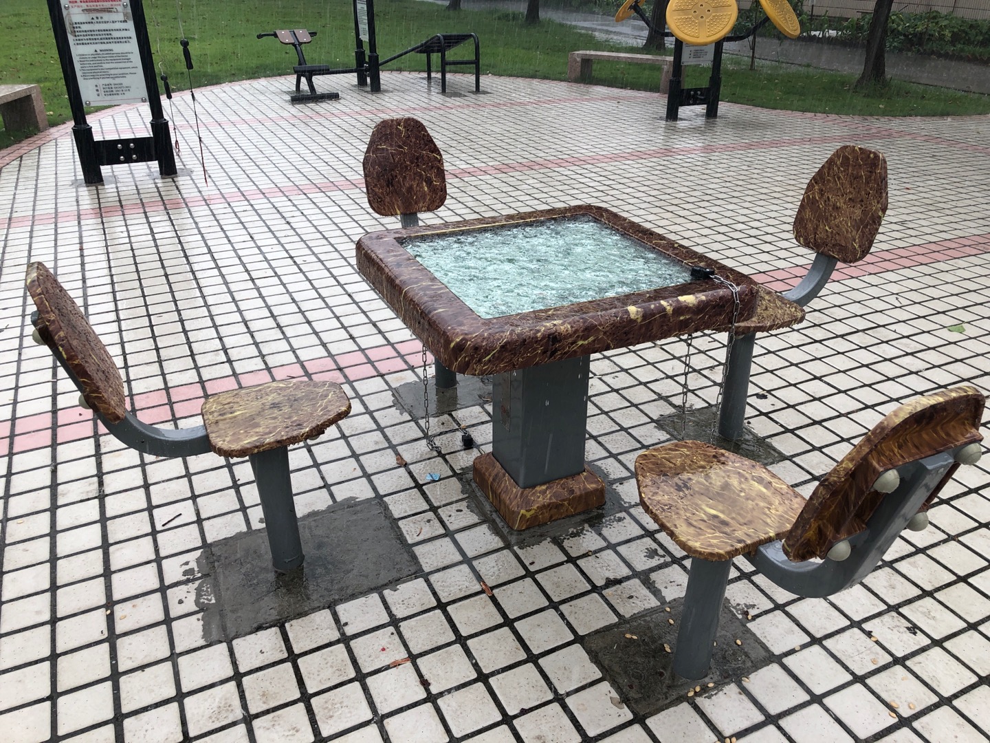 磁控象棋桌