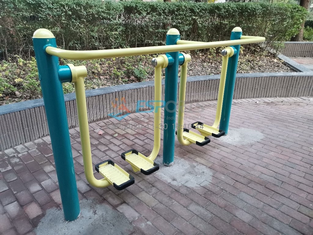 二位智能太空漫步機