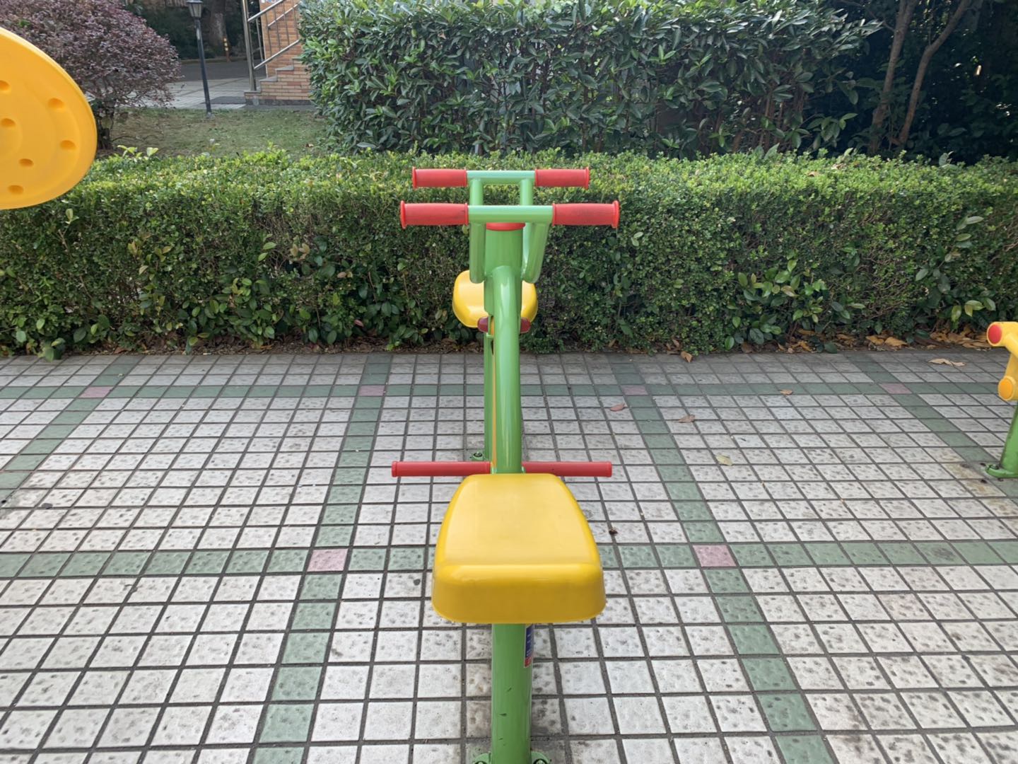 下肢康復(fù)器