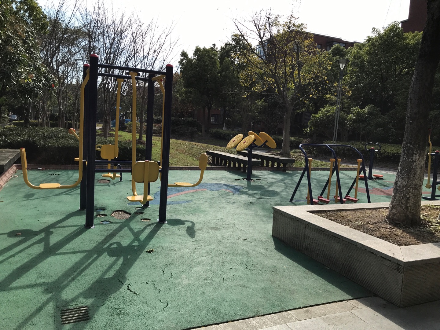 方竹路222弄健身苑點(diǎn)