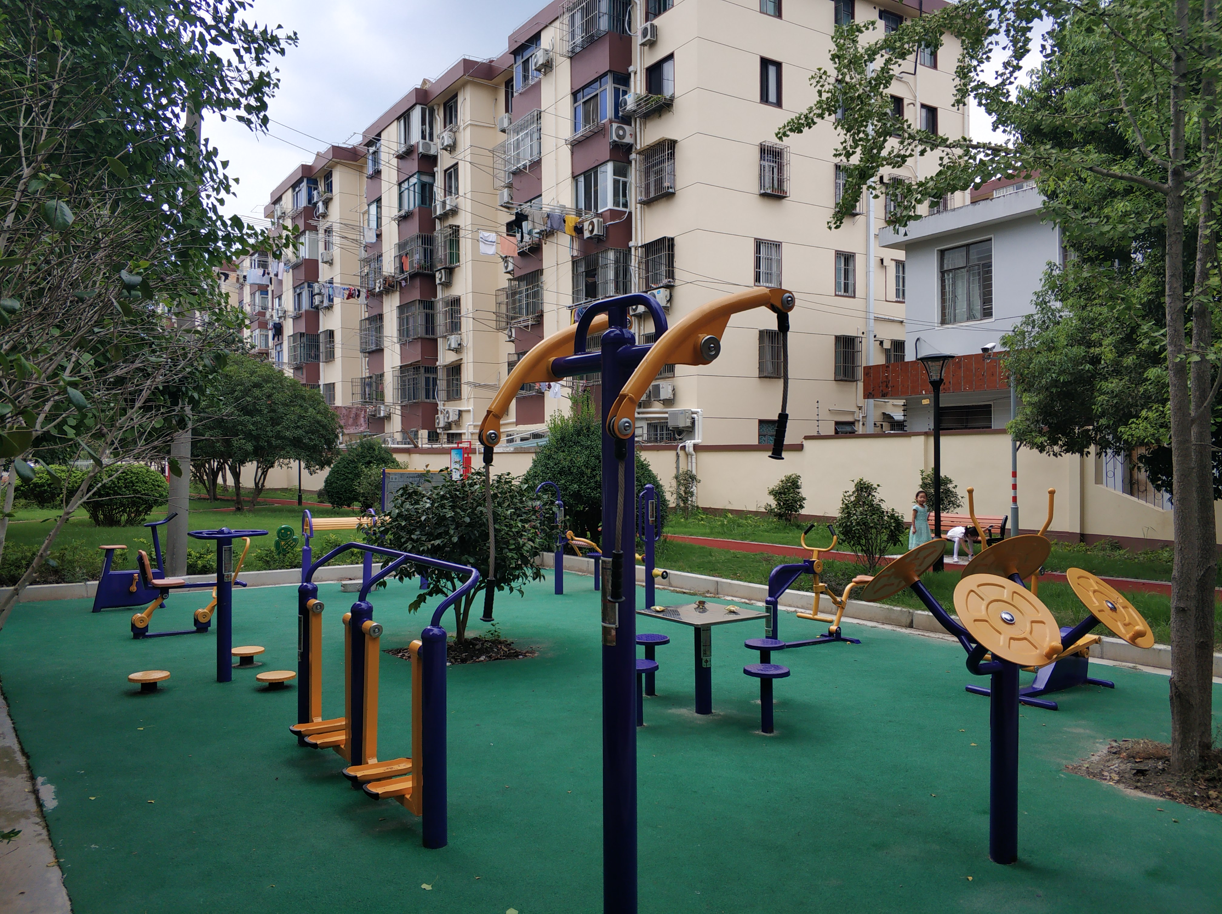 東方社區(qū)市民益智建身點(diǎn)