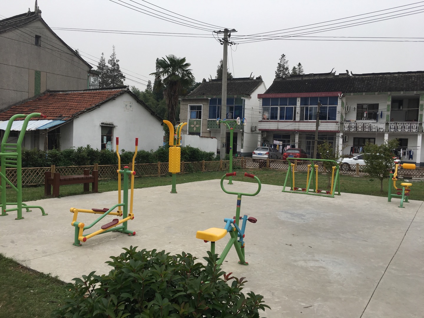 得勝村（11隊）健身點