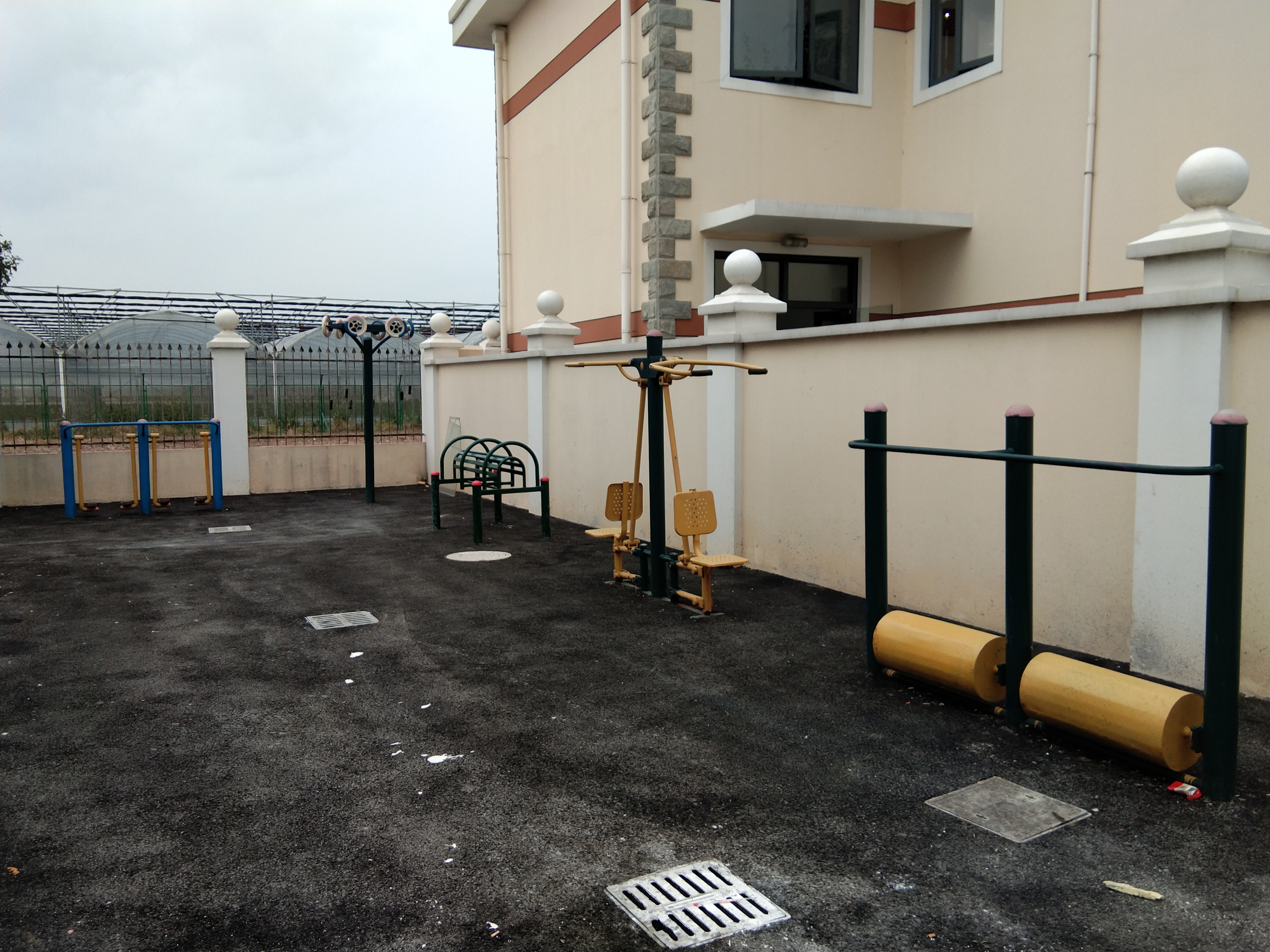 光輝村15組健身點