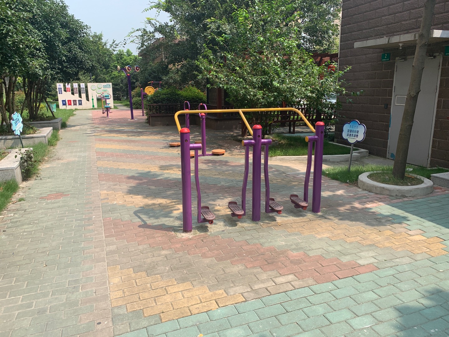 和家欣苑A區(qū)健身點(diǎn)