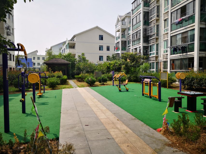 現(xiàn)代華庭1期健身苑點(diǎn)