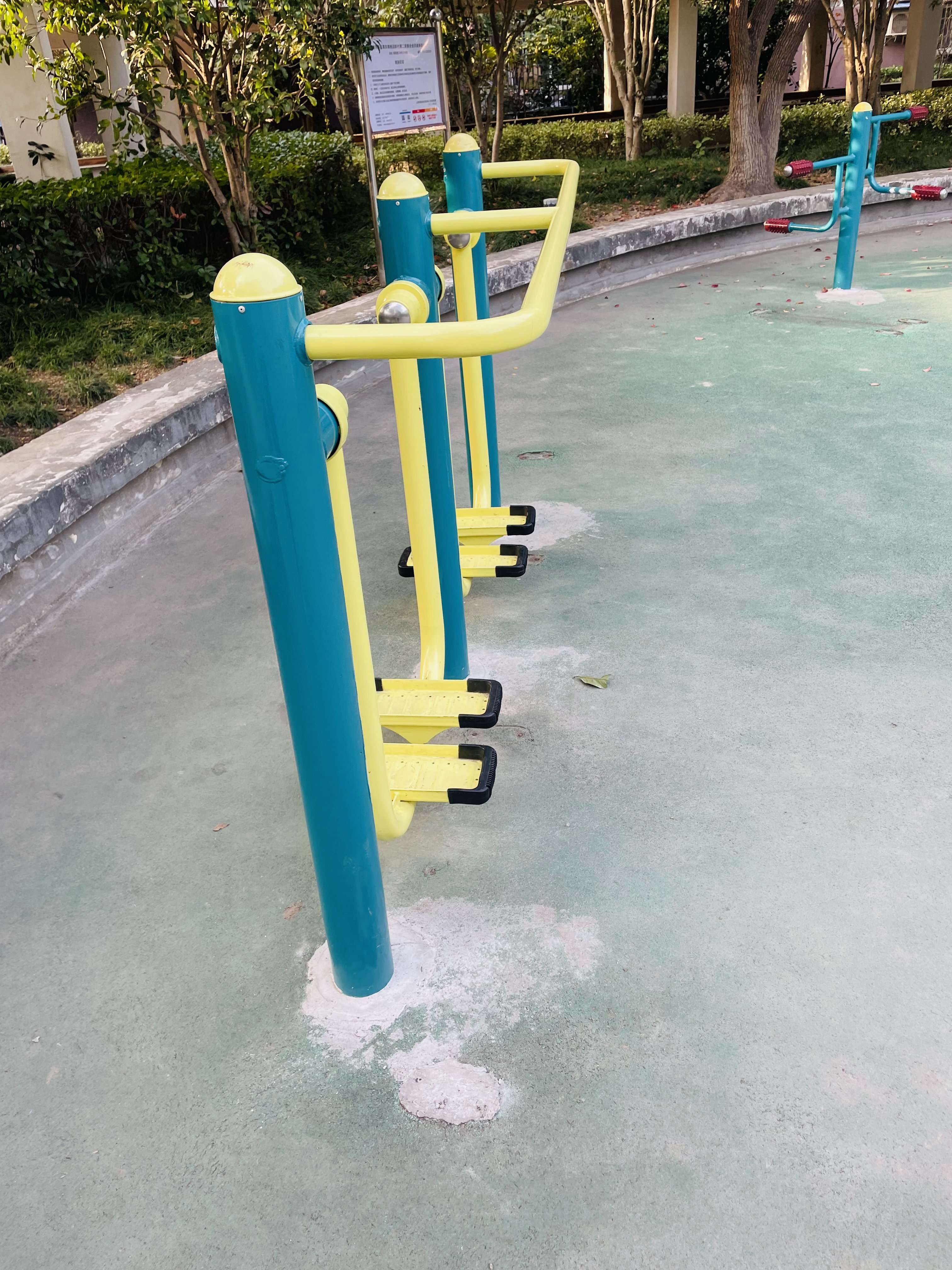 二位智能太空漫步機