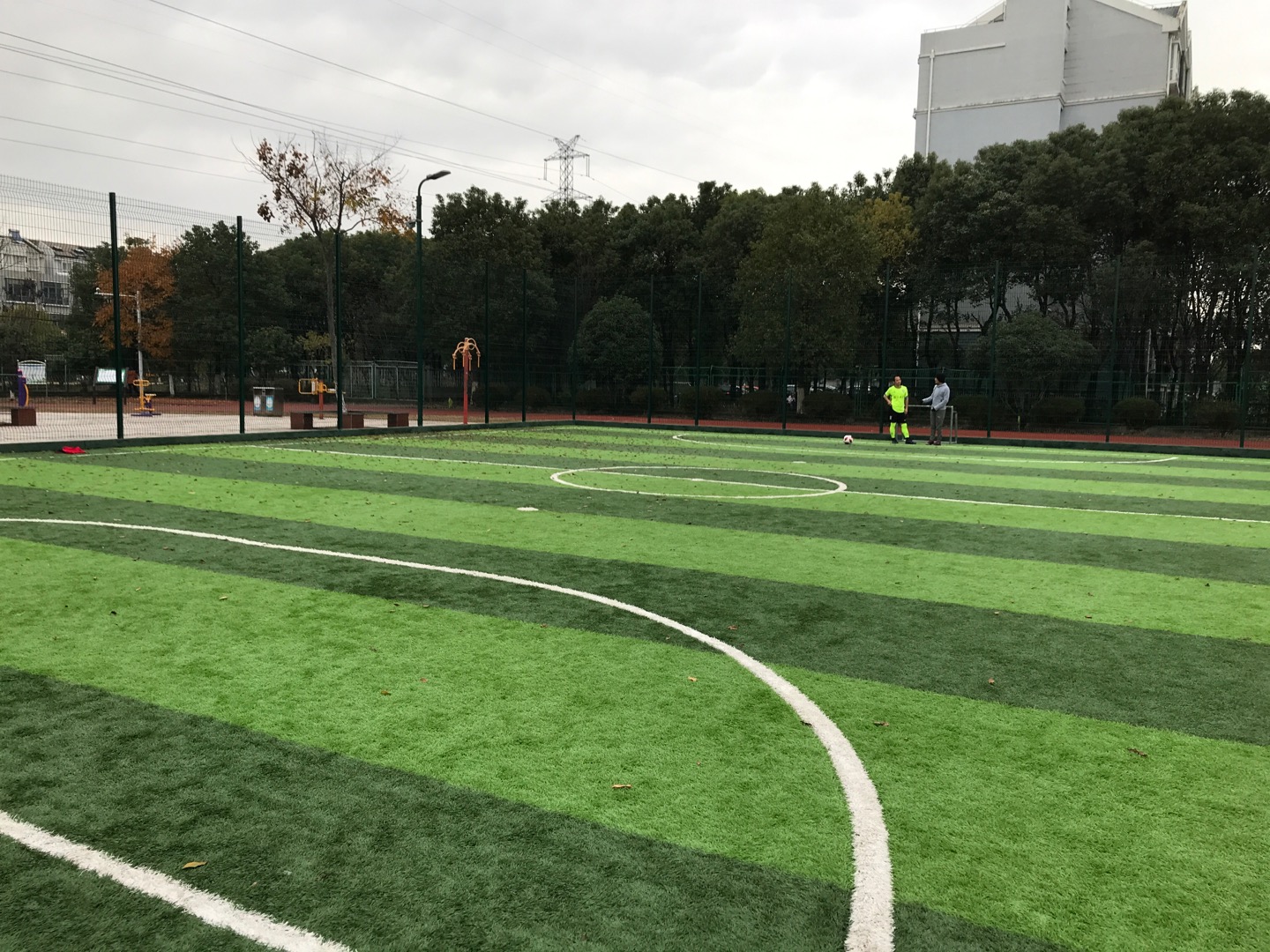 金山衛(wèi)鎮(zhèn)社區(qū)公共運(yùn)動(dòng)場