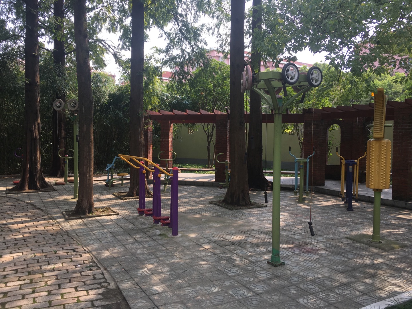 金斯居委南洋綠都健身點