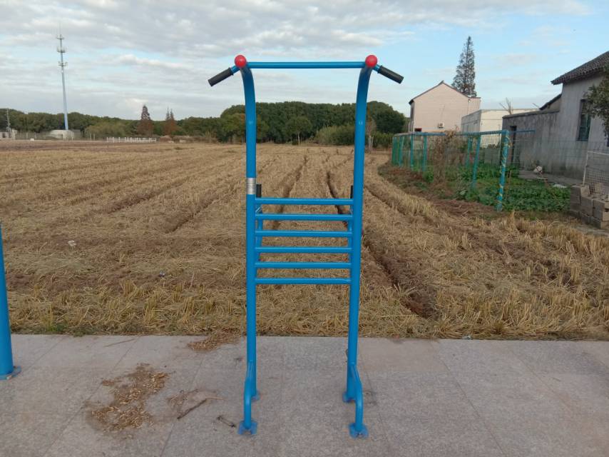 多功能訓(xùn)練器