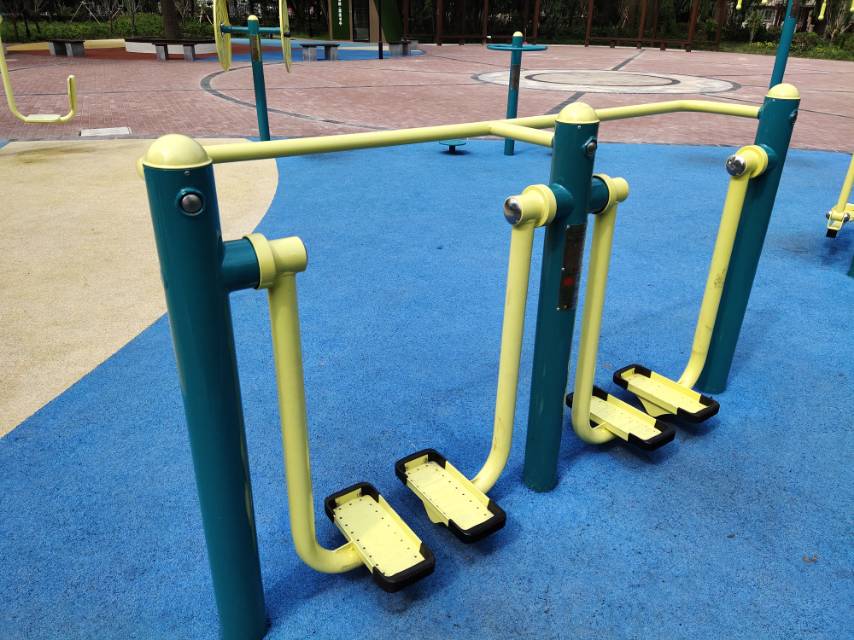 雙位太空漫步機(jī)