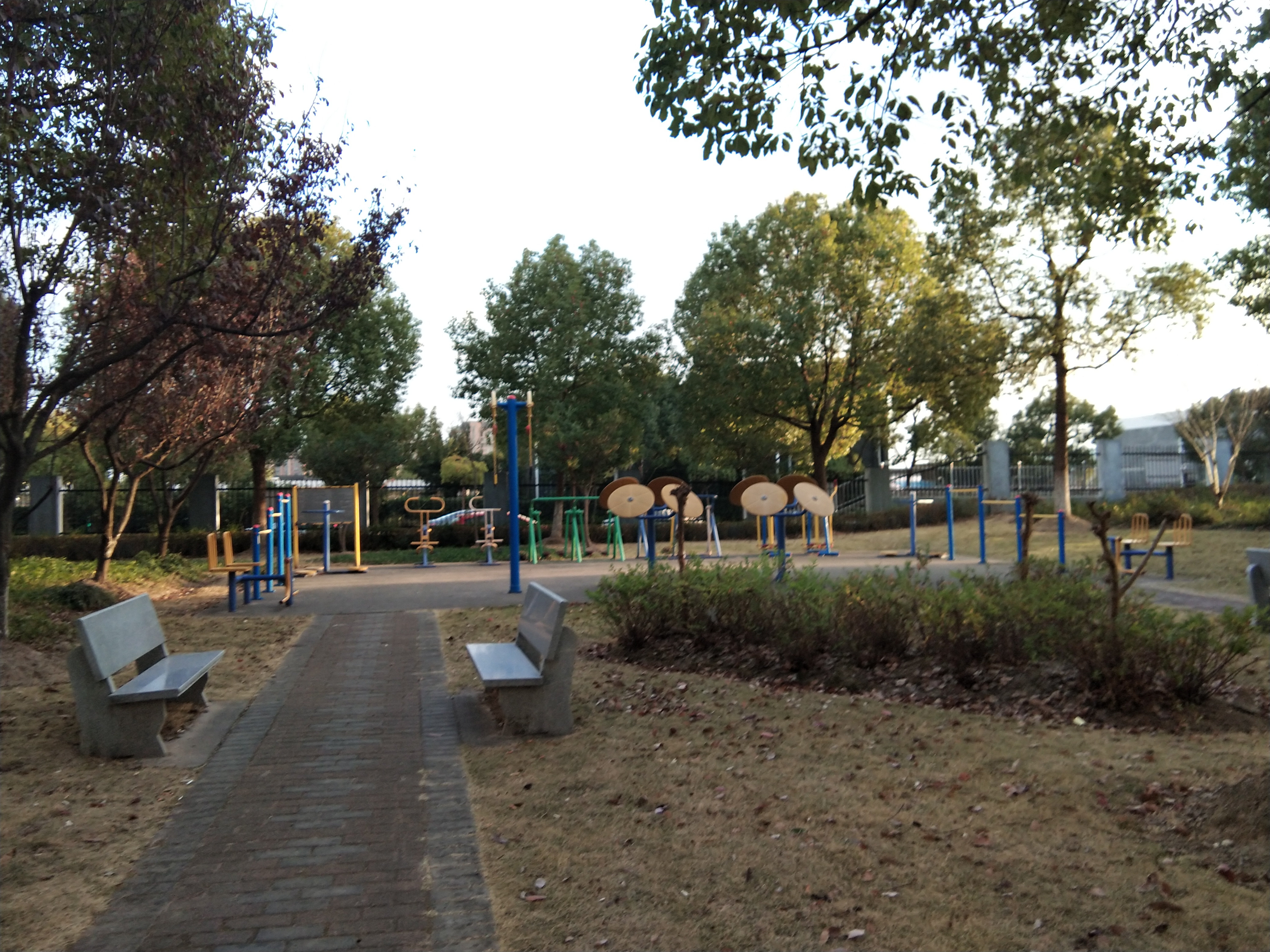 順馨佳園健身苑