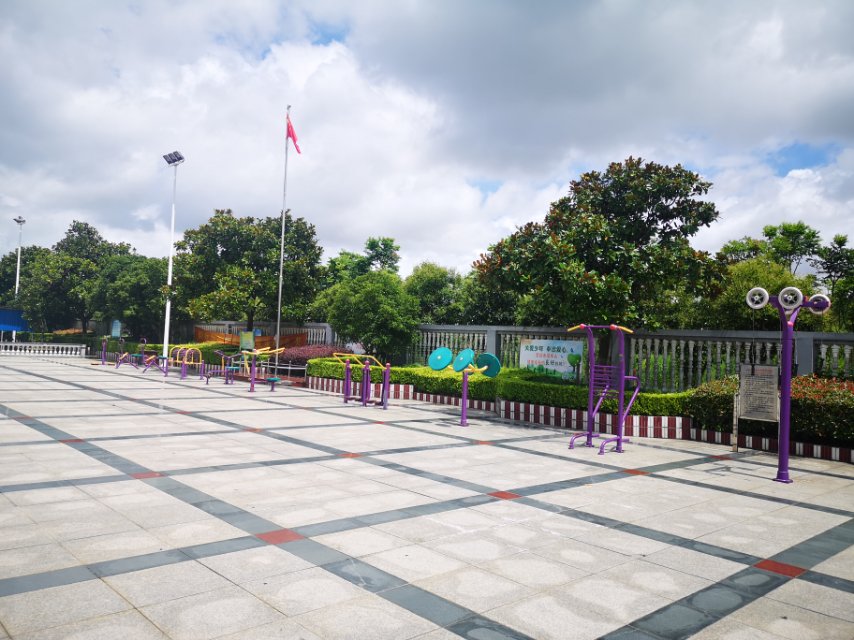 馮橋居委健身點(diǎn)