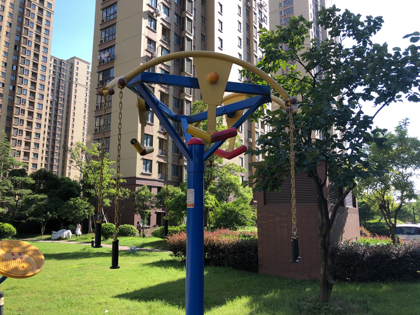 三人上肢牽引器