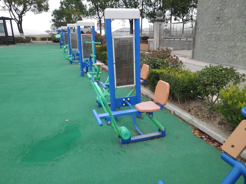 雙立柱平推平拉訓(xùn)練器